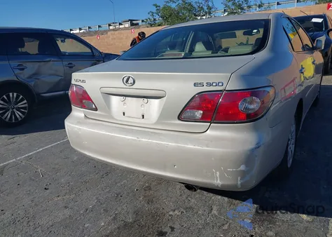 2003 Lexus Es 300 from USA, damaged, VIN JTHBF30G930140038